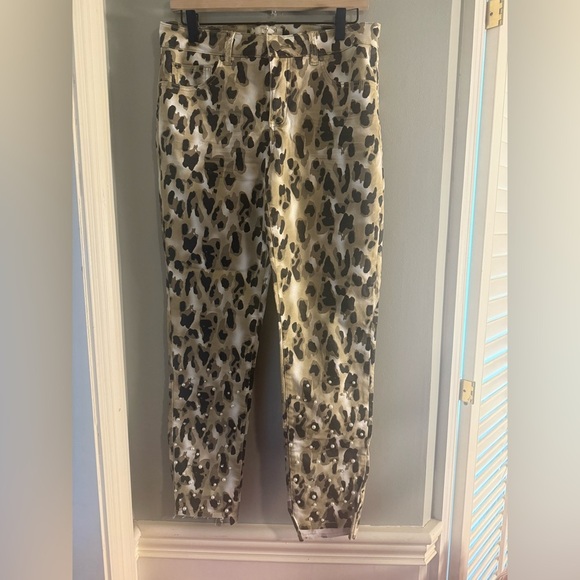Tru Luxe Leopard Print Skinny Jeans - Picture 12 of 12